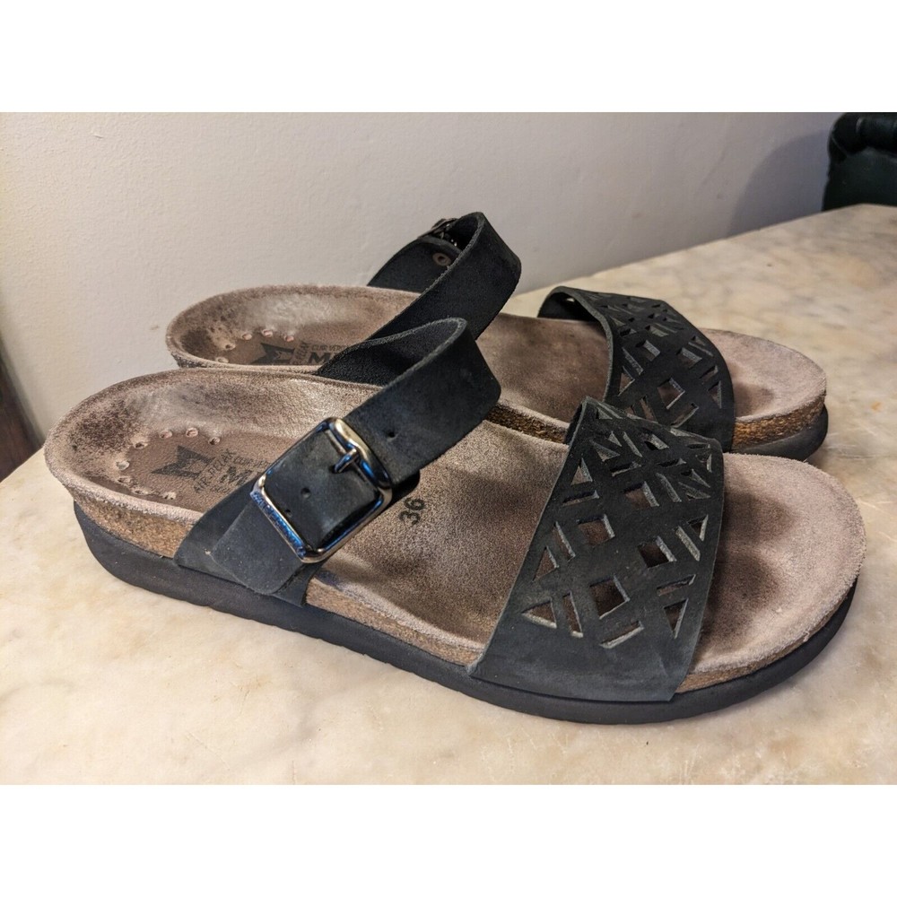 Mephisto Hirena Womens Sz 6 US  36 Black Flip Flop Walk Slides Sandal Air Relax